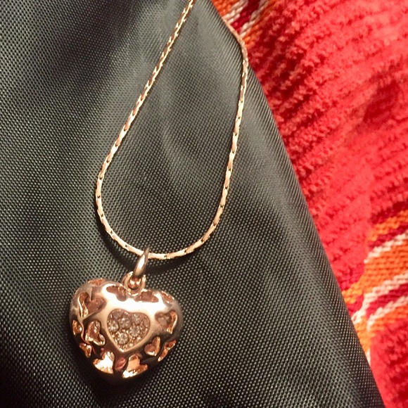 Simply gorgeous necklace! - Picture 3 of 3